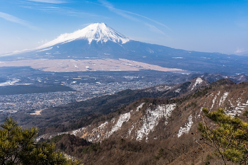 立ノ塚峠へ下るときの富士山
