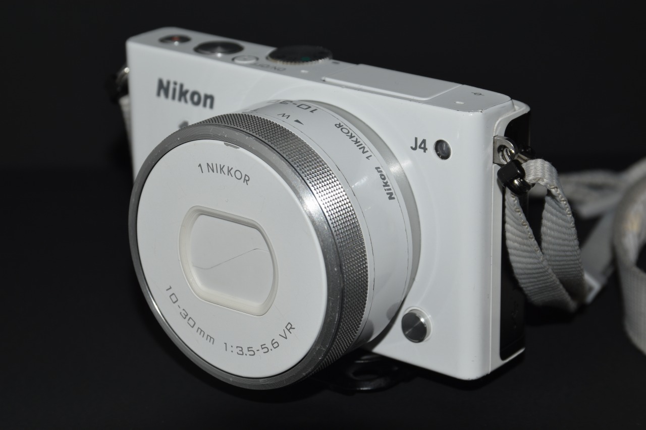Nikon1J4+1Nikkor 10-30 F3.5-5.6 VR 