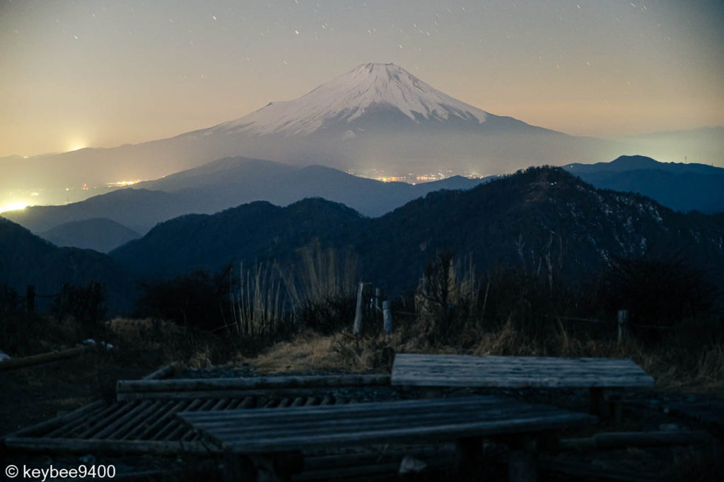 富士山と街明かり